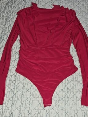 Fashion Nova Red Long-Sleeve Ruched Bodysuit